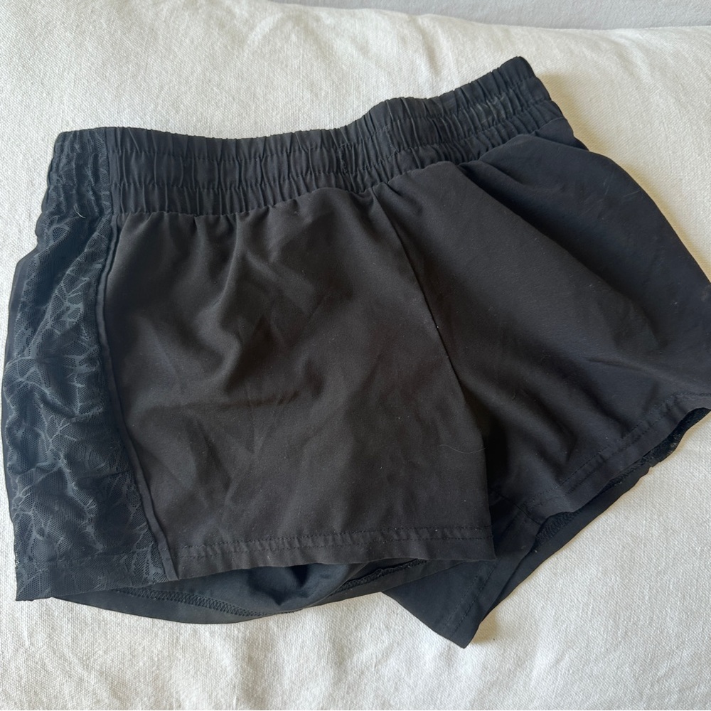 Fabletics floral mesh sport shorts